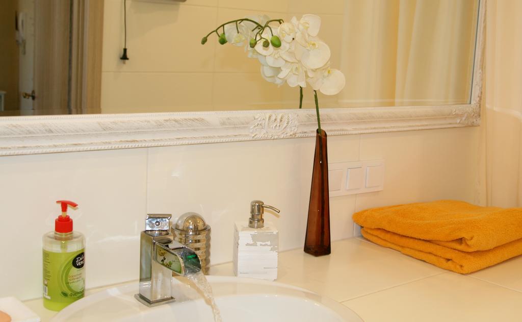 Studio Luxe On Victory Street In The City Center Vinnycja Esterno foto